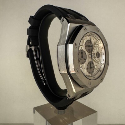 Montre Audemars Piguet Royal Oak Offshore 26020ST.
