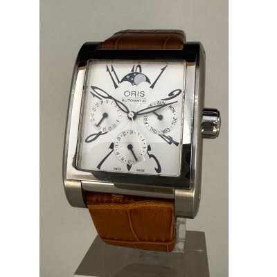 Montre Oris Miles Moonphases 7528.