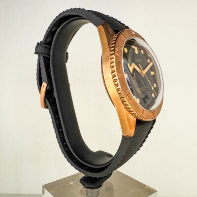 Montre Oris Divers Sixty Five Date Bronze.
