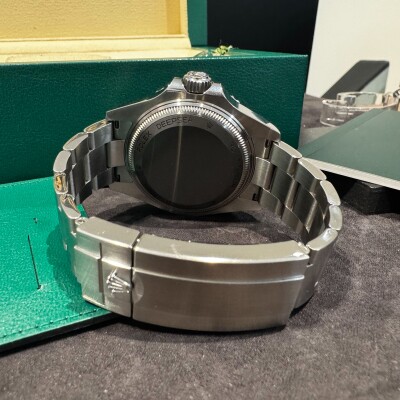 Montre Rolex Deepsea Sea Dweller Deep blue 136660.