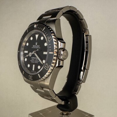 Montre Rolex Submariner no Date 124060.