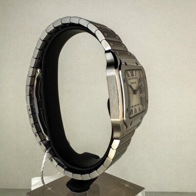 Montre Cartier Santos de Cartier Petit modèle WSSA0082.