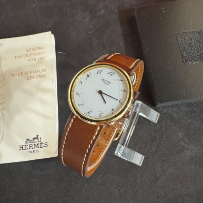 Montre Hermès Arceau 33mm.