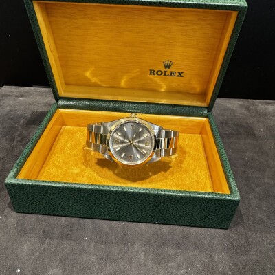 Montre Rolex Oyster Perpetual 34 14203.