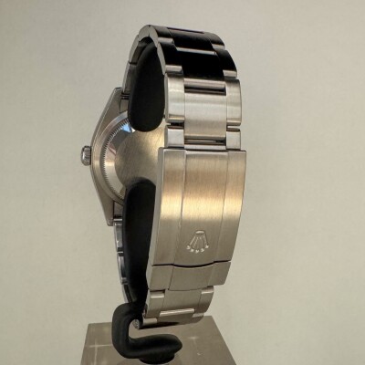 Montre Rolex Oyster Perpetual 36 126000