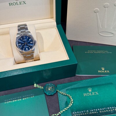 Montre Rolex Oyster Perpetual 36 126000