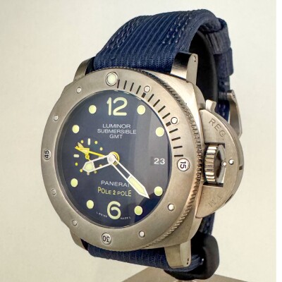 Montre Panerai Submersible GMT PAM00719 Pole to Pole Mike Horn ltd Ed.