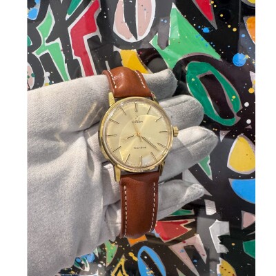 Montre Omega Genève 135.011