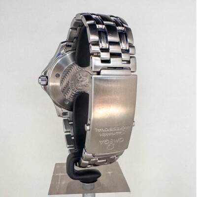 Montre Omega Seamaster 300m GMT 50Th Anniversaire.