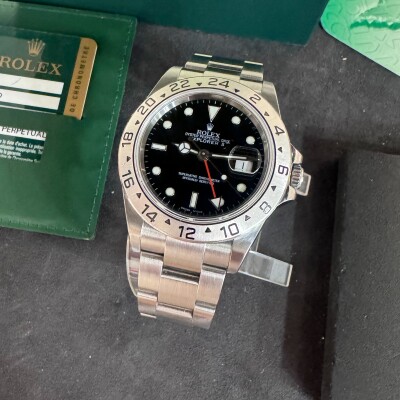 Montre Rolex Explorer II 16570.