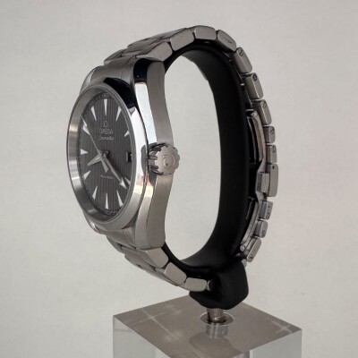 Montre Omega Seamaster Aqua Terra