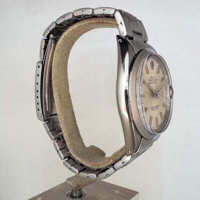Montre Rolex Datejust 36 1600.