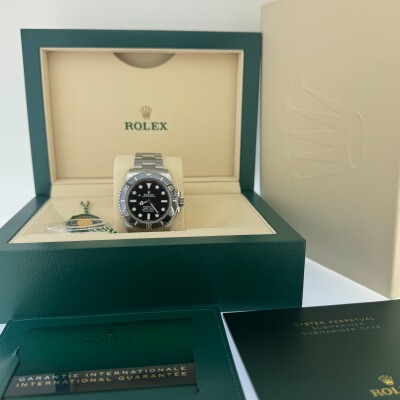 Montre Rolex Submariner No Date 124060.