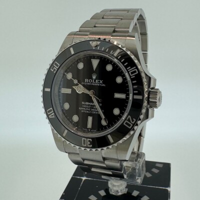 Montre Rolex Submariner No Date 124060.