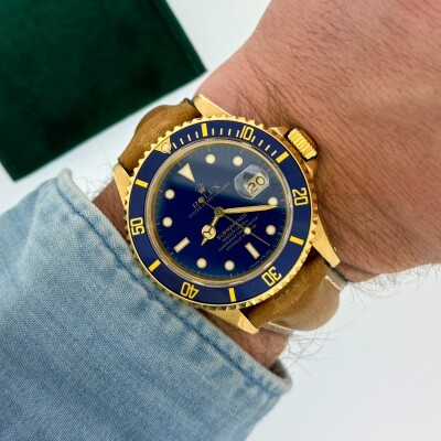 Montre Rolex Submariner Date 16808.