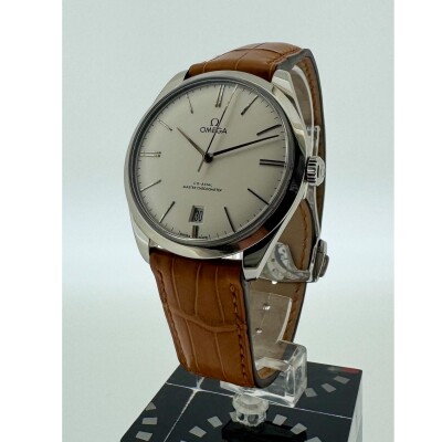 Montre Omega De Ville Trésor 40 mm.