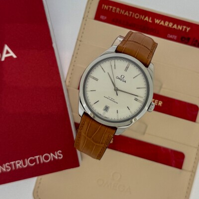 Montre Omega De Ville Trésor 40 mm.