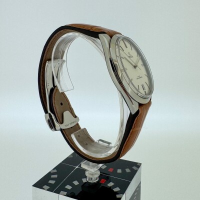 Montre Omega De Ville Trésor 40 mm.