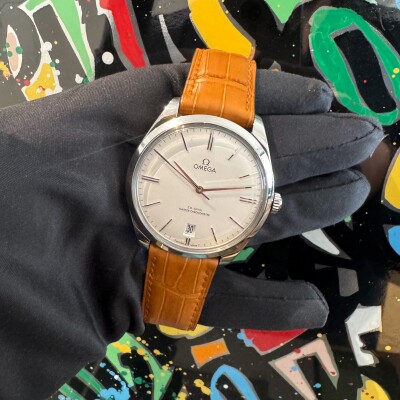 Montre Omega De Ville Trésor 40 mm.