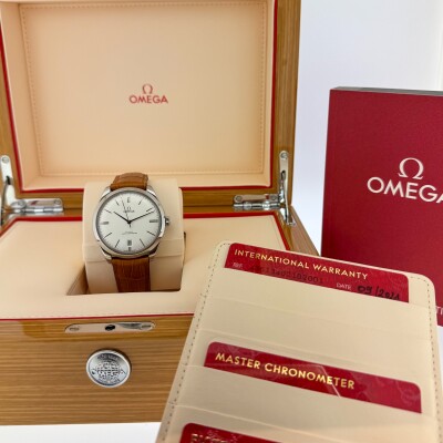 Montre Omega De Ville Trésor 40 mm.