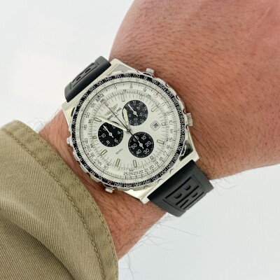 Montre Breitling Navitimer Jupiter Pilot A59028.