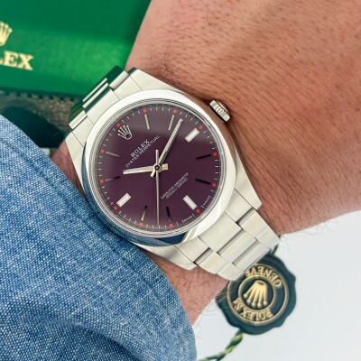 Montre Rolex Oyster Perpetual 39 114300.