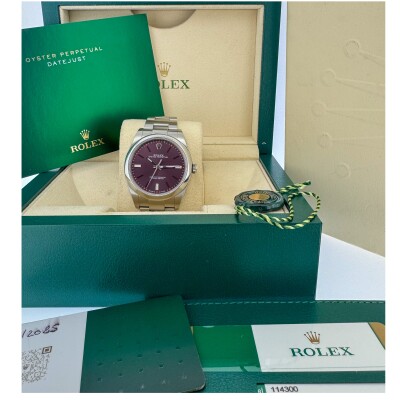 Montre Rolex Oyster Perpetual 39 114300.