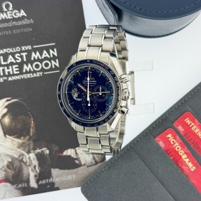 Montre Omega Speedmaster Moonwatch Apollo XVII 45TH.