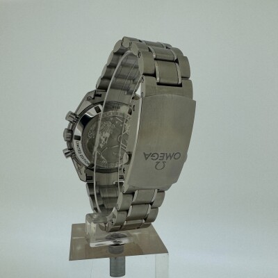 Montre Omega Speedmaster Moonwatch Apollo XVII 45TH.