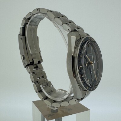 Montre Omega Speedmaster Moonwatch Apollo XVII 45TH.