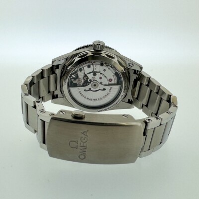 Montre OMEGA Seamaster 300 Co-Axial Master Chronometer 41mm