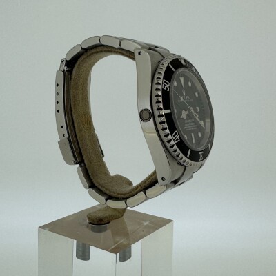 Montre Rolex Sea Dweller 16600.