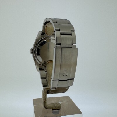 Montre Rolex Oyster Perpetual 36 116000.
