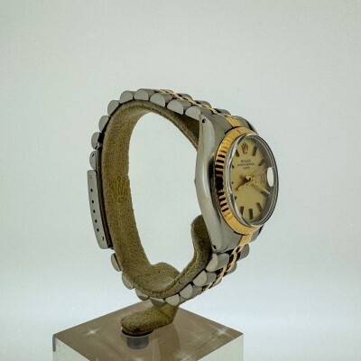 Montre Rolex Lady Date 6917F.