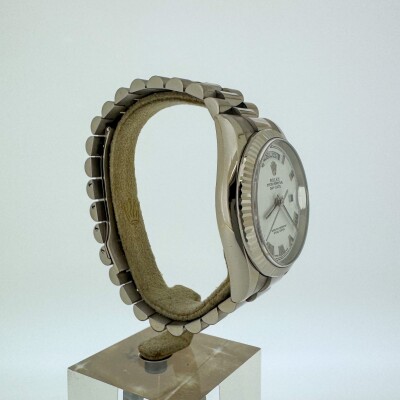 Montre Rolex Day Date 118239