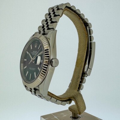 Montre Rolex Datejust 41 126334.