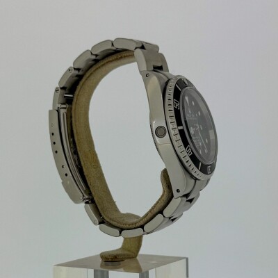 Montre Rolex Sea Dweller 16600.