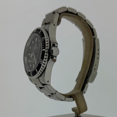 Montre Rolex Sea Dweller 16600.
