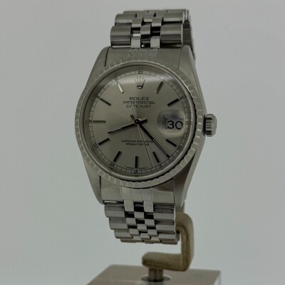Montre Rolex Datejust 36 16220.