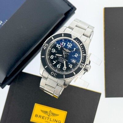 Montre Breitling Superocean II A17392.