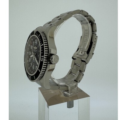 Montre Breitling Superocean II A17392.