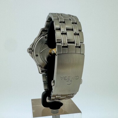 Montre Omega Seamaster 300m 007 50Th Anniversaire.