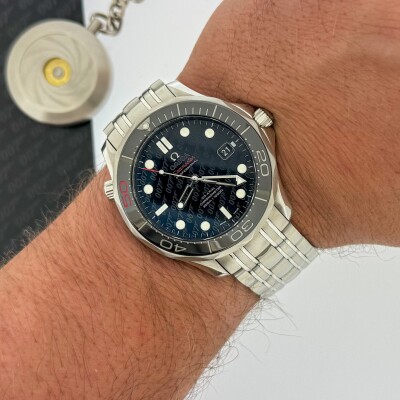 Montre Omega Seamaster 300m 007 50Th Anniversaire.