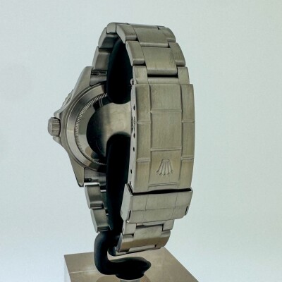 Montre Rolex Submariner Date 16610.