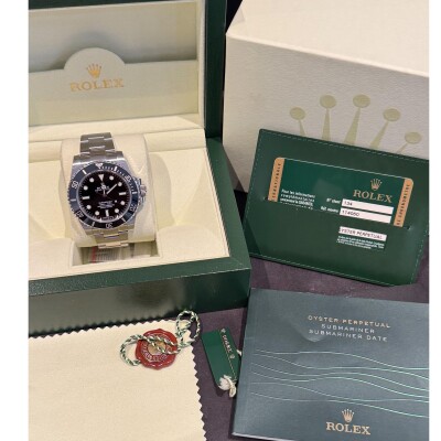 Montre Rolex Submariner No date 114060