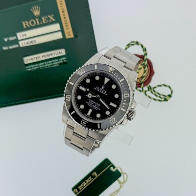 Montre Rolex Submariner No date 114060
