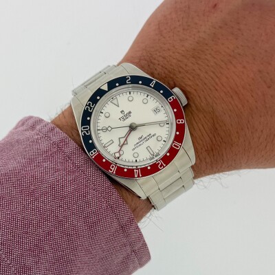 Montre TUDOR Black Bay GMT 79830RB.