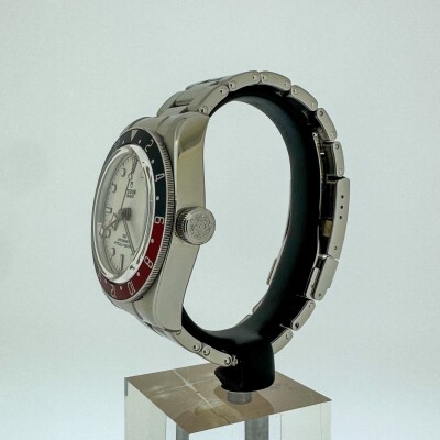 Montre TUDOR Black Bay GMT 79830RB.