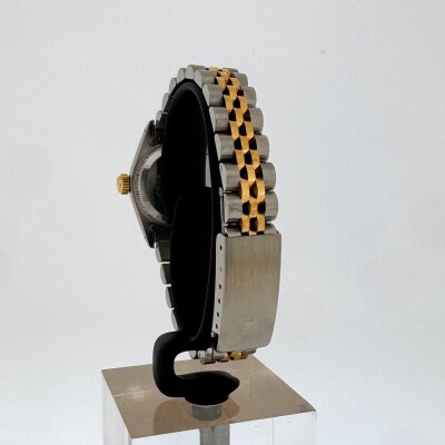 Montre Rolex Oyster Perpetual 26 67183.