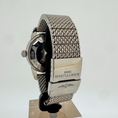 Montre Breitling Superocean Heritage AB2010.